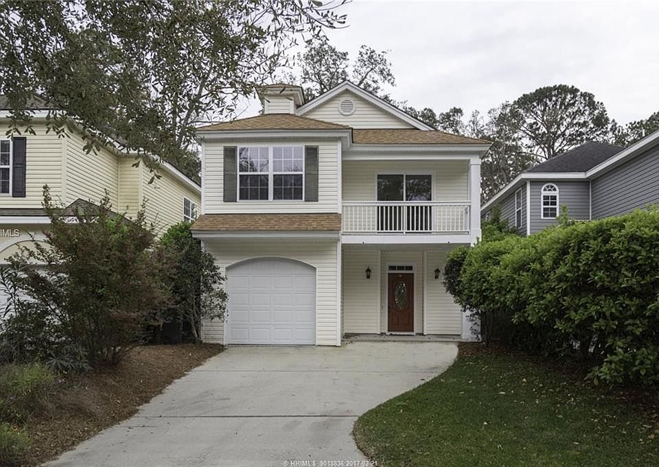 1st image of 10 Gold Oak Dr