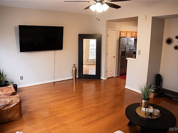 3rd image of 6762 S Grand Brook Cir