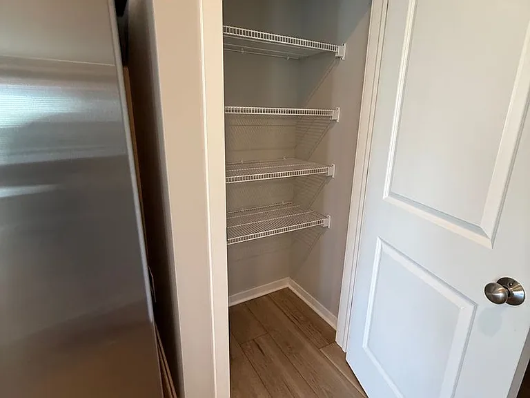 6053 Miranda Ln — Photo 13