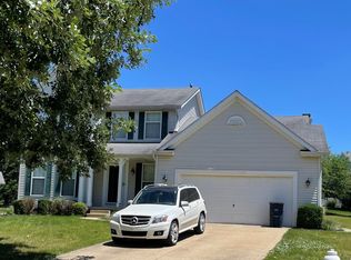 563 Edinburg Ct, Akron, OH