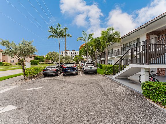 5th image of 601 NW 7th St #5