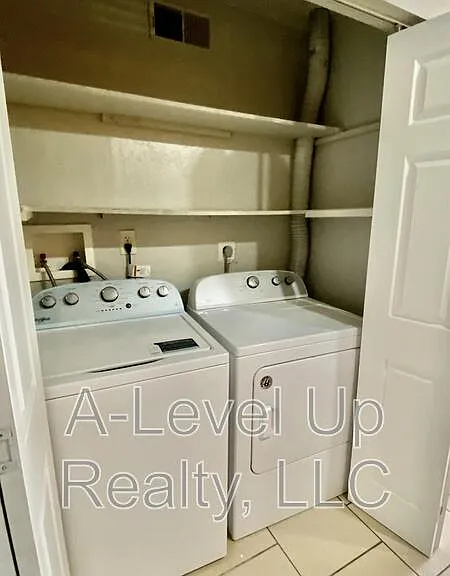 1850 N 5th Ave — Photo 18