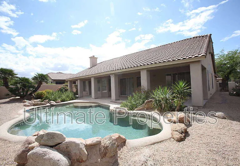 13872 E Kalil Dr — Photo 21