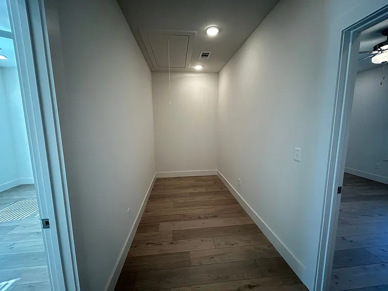 1233 Tigers Tail Trl — Photo 11