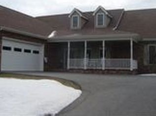 433 Craigs Mountain Rd, Christiansburg, VA 24073