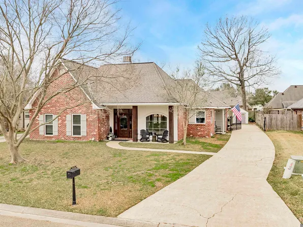 36376 Desoto St, Prairieville, LA 70769