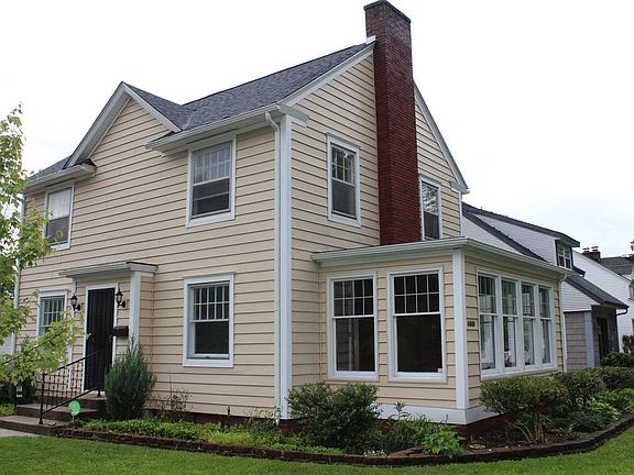 3rd image of 1448 Sunnymede Ave