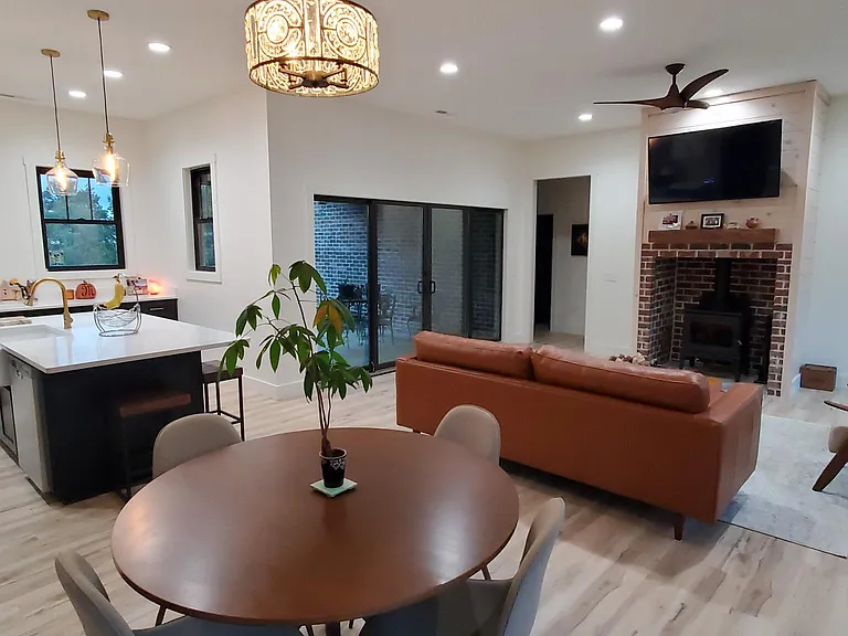 621 Pike Dr — Photo 5