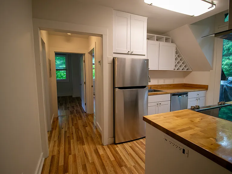 1600 Spring Valley Rd — Photo 12