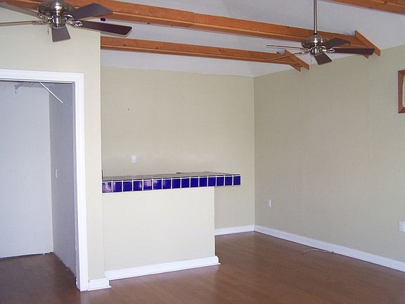 bonus room/back yard