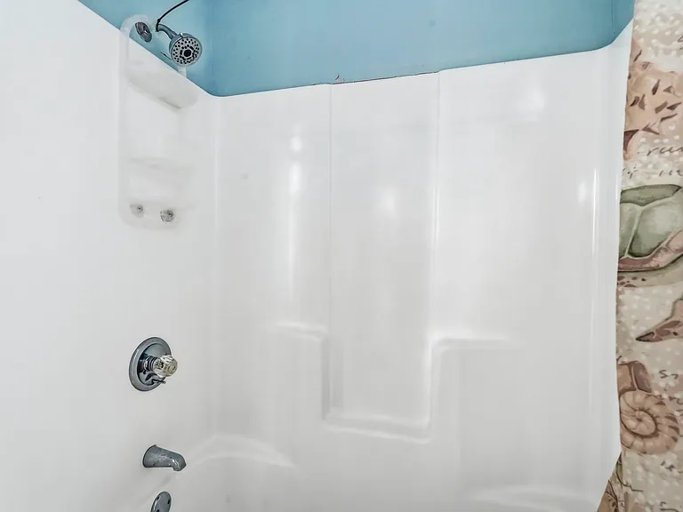1451 Turkey Ridge Dr #D — Photo 10