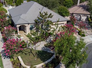 3000 Whitehall Ct, Bakersfield, CA 93311