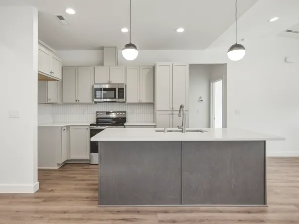 4437 Conifer St, West Richland, WA 99353