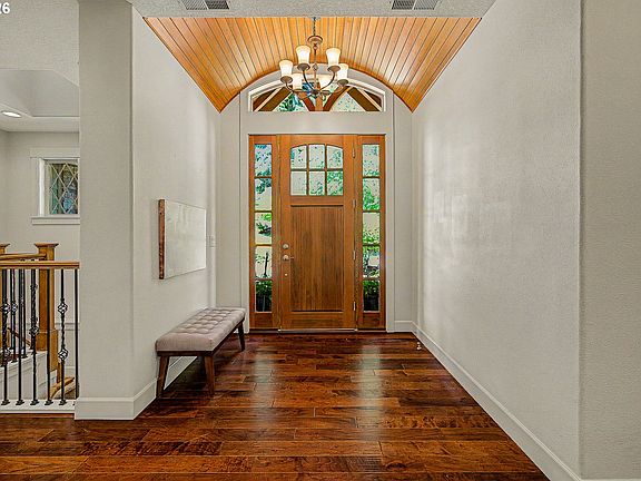 3rd image of 3642 SE Durango Pl