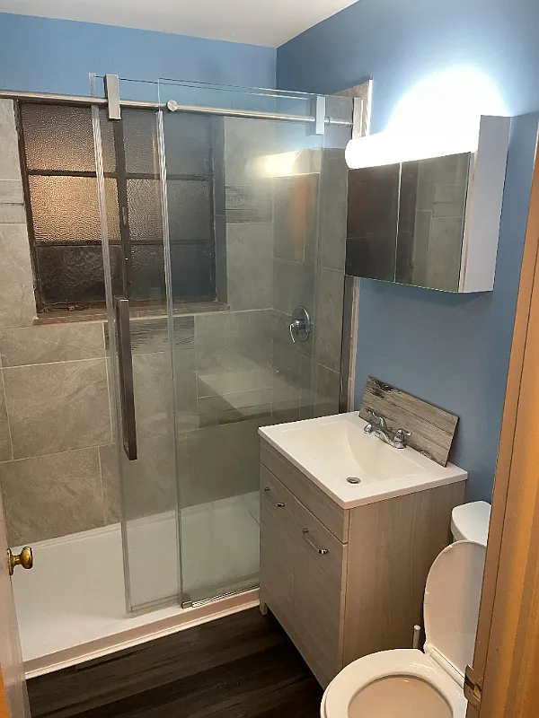 Building Photo - 4233 Ridge Rd #8