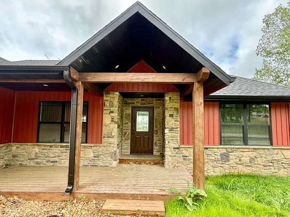 185 Sunshine Avenue, Cabool, MO 65689