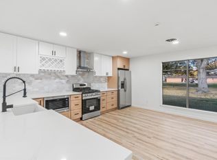 15903 Hickory Dr, Alvin, TX 77511