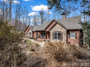 140 Mount Hebron Rd, Hendersonville, NC 28739