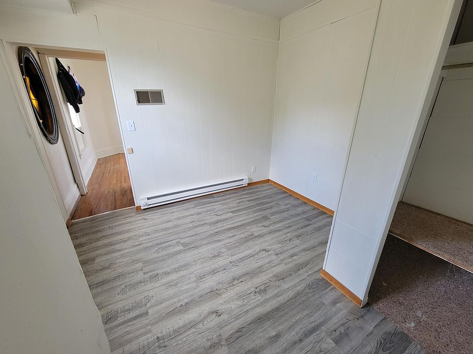 1st image of 125 Adams St #C