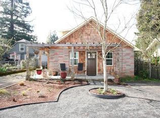 2820 Friendly St, Eugene, OR 97405