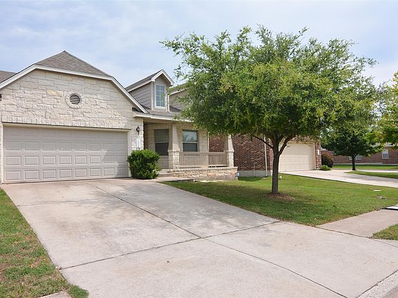 2nd image of 1303 Horseshoe Ranch Dr