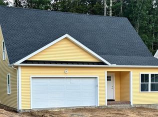 28 Jordan Ln, Colchester, CT 06415