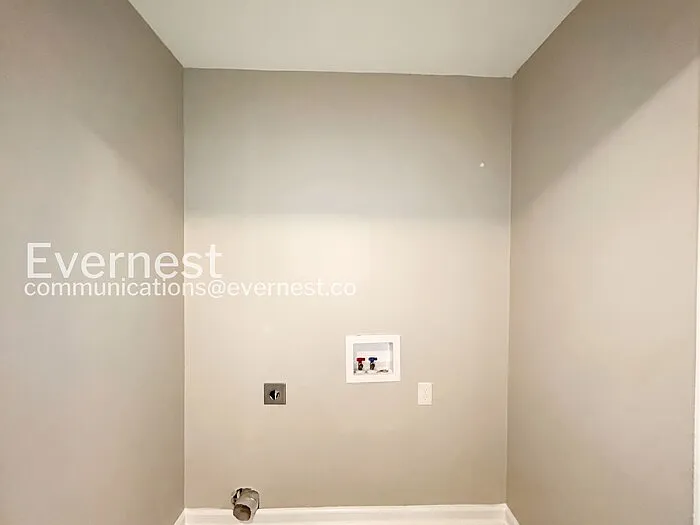 5780 Saranac Ave — Photo 13