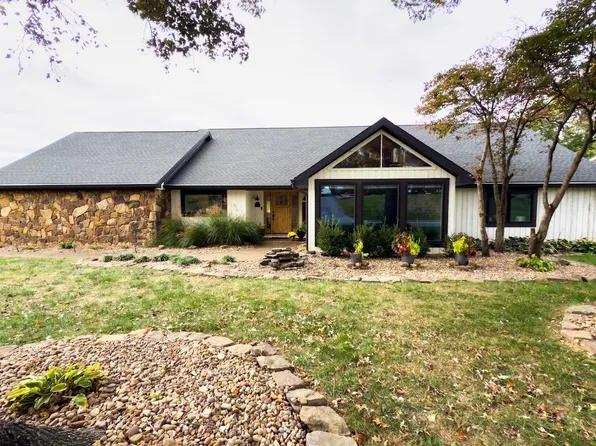 6611 Red Horse Pike, Newburgh, IN 47630