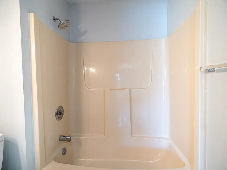5254 Treetops Dr — Photo 14