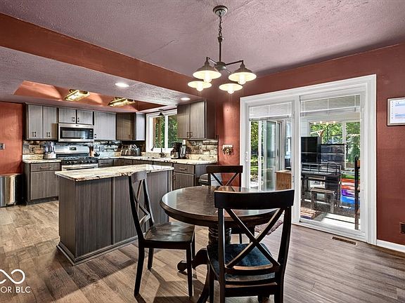 2nd image of 7430 Lombardi Dr