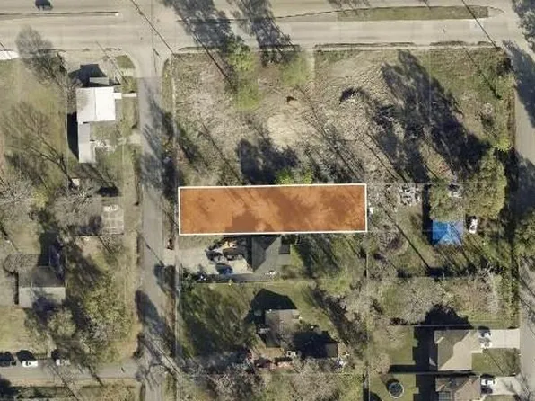 9412 Wiloak St, Houston, TX 77028