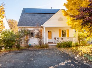 110 Chisholm Pl, Charlottesville, VA 22902