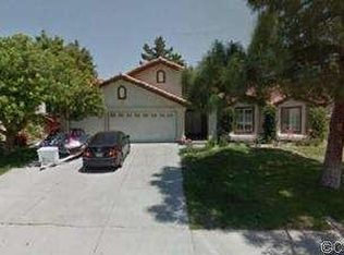 215 Bathurst Rd, Riverside, CA 92506