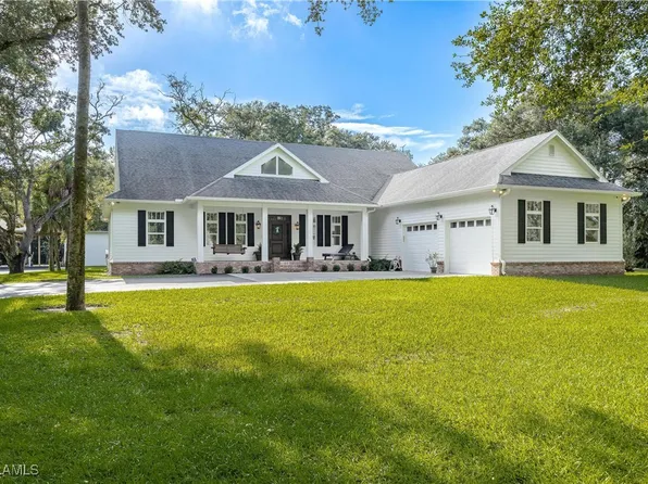 1135 Firebrand Ct #W, Labelle, FL 33935