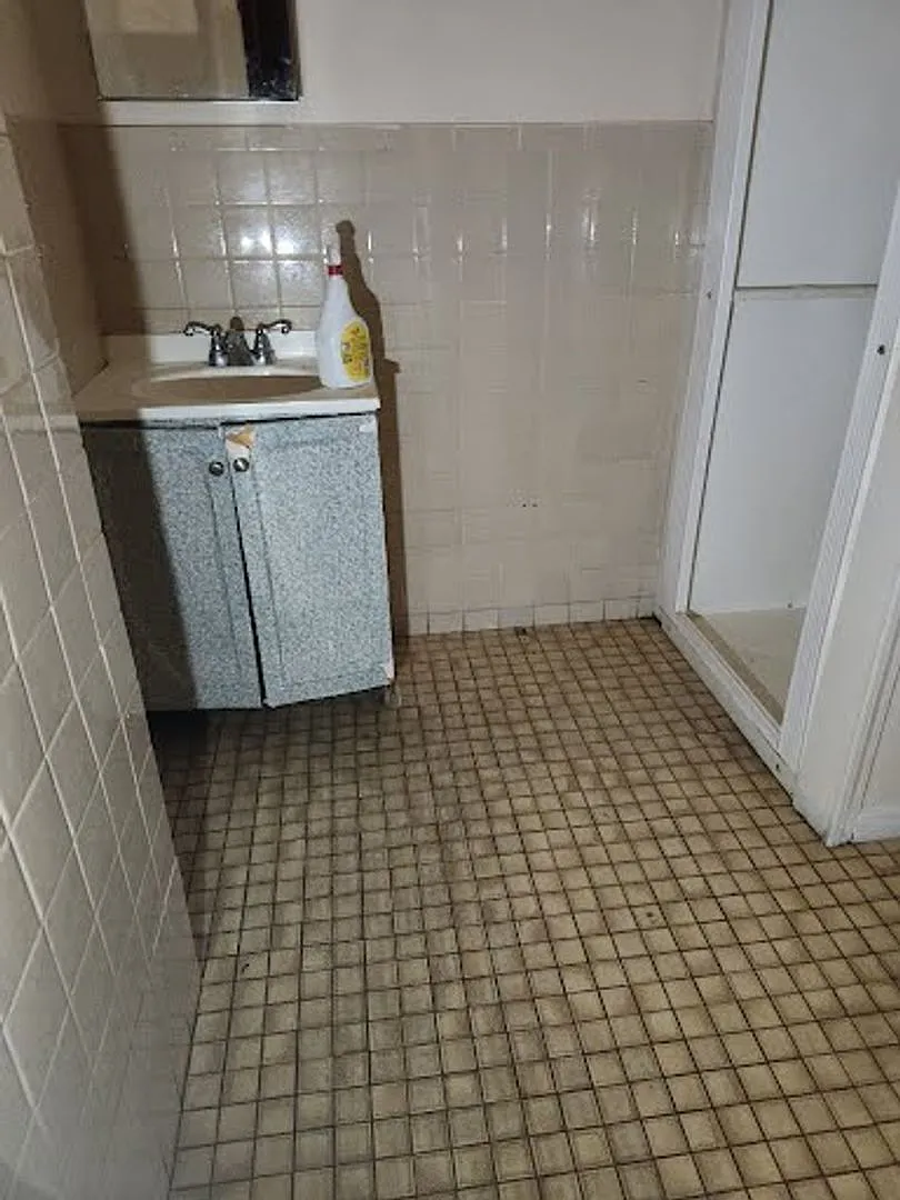 2323-2337 S 5th St./2346-2348 S Chase Ave. - 13 Unit — Photo 2