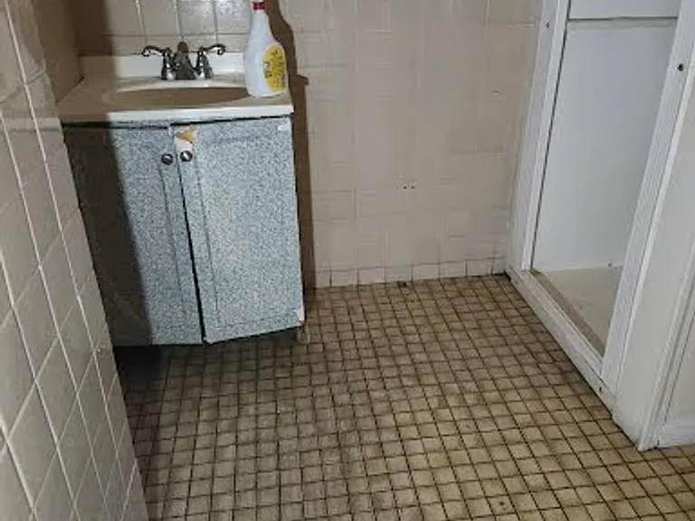 2323-2337 S 5th St./2346-2348 S Chase Ave. - 13 Unit — Photo 22