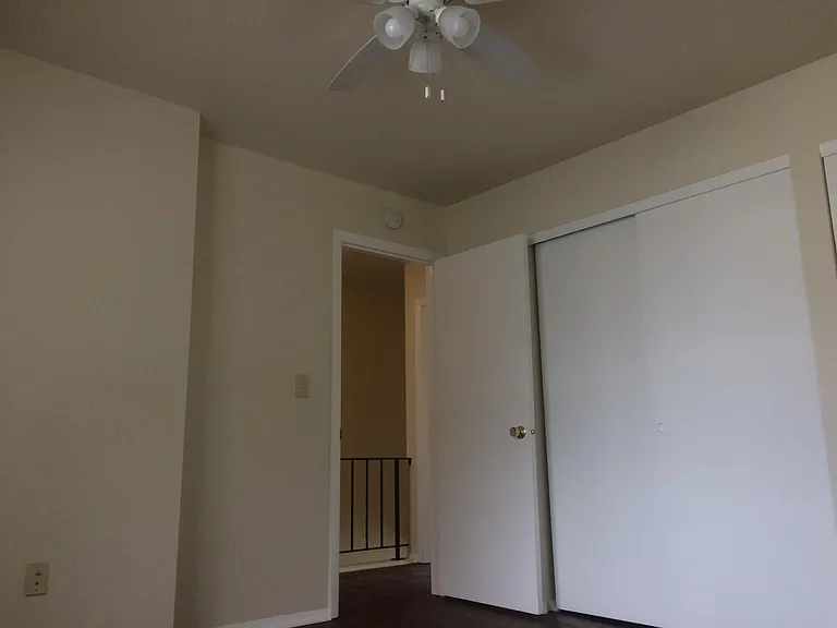 205 Wilson Pl #D — Photo 7