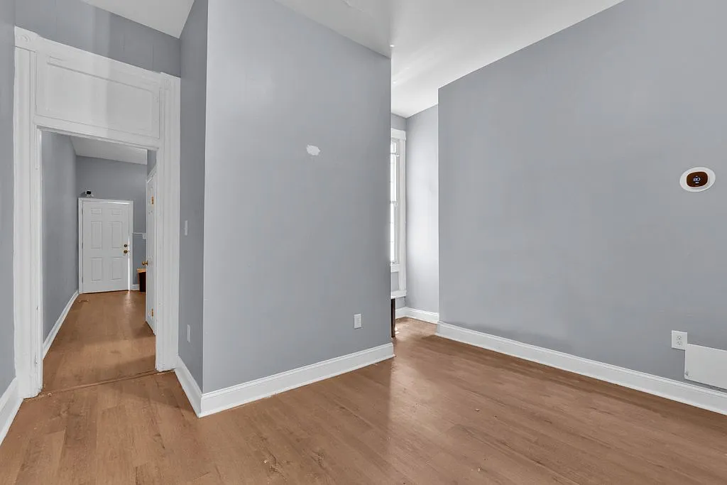 7 bed, 1400 sqft, $3,000 — Photo 4