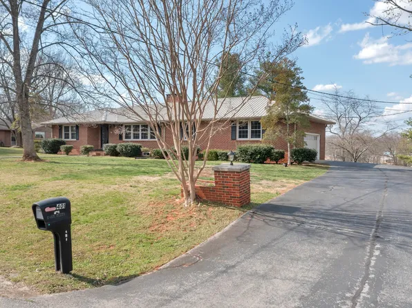 401 E Petty Ln, Winchester, TN 37398