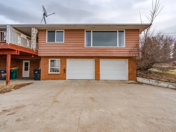 1519 E Divide Ave, Bismarck, ND 58501