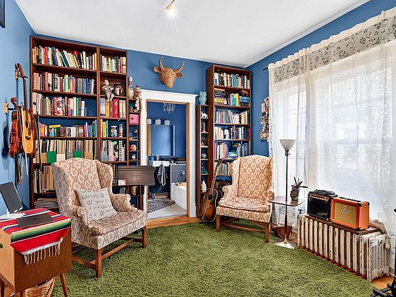 5th image of 3432 Chicago Ave
