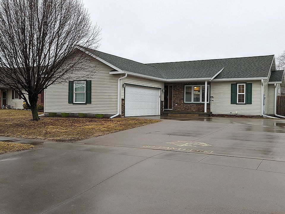 1st image of 1717 McKay Dr
