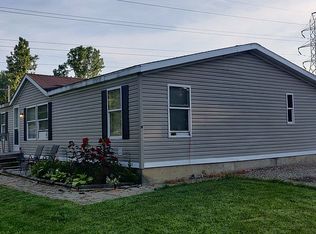 4022 Westbury Dr, Fort Wayne, IN 46804