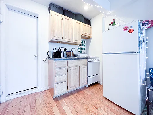 Rented by Compass | media 8