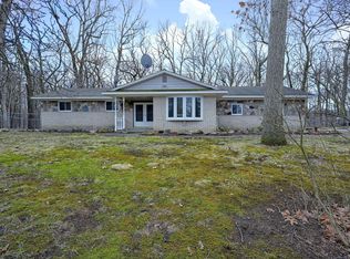 2500 Parker Rd, Holly, MI 48442