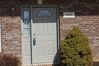2nd image of 3436 S Oaklawn Cir