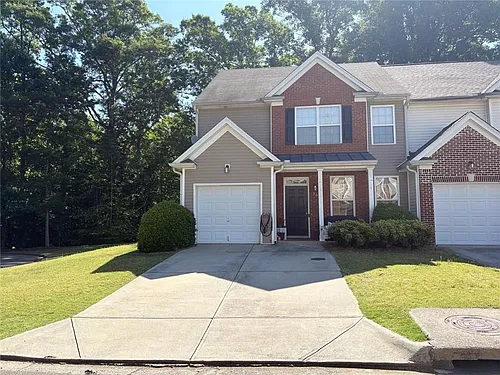 3082 Kentmere Dr Photo 1