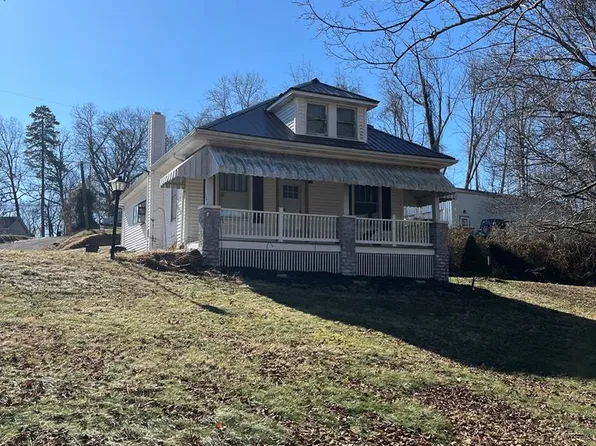 36 Shump Rd, Portsmouth, OH 45662