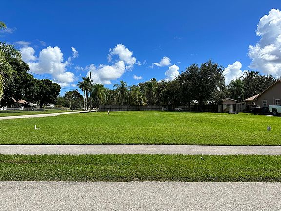 2nd image of 7386 Seabreeze Drive
