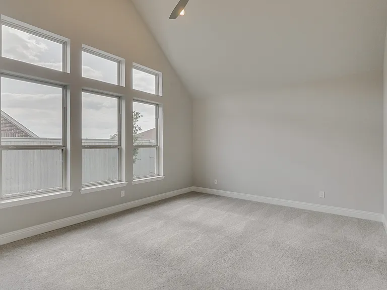 708 Blueberry Way — Photo 18